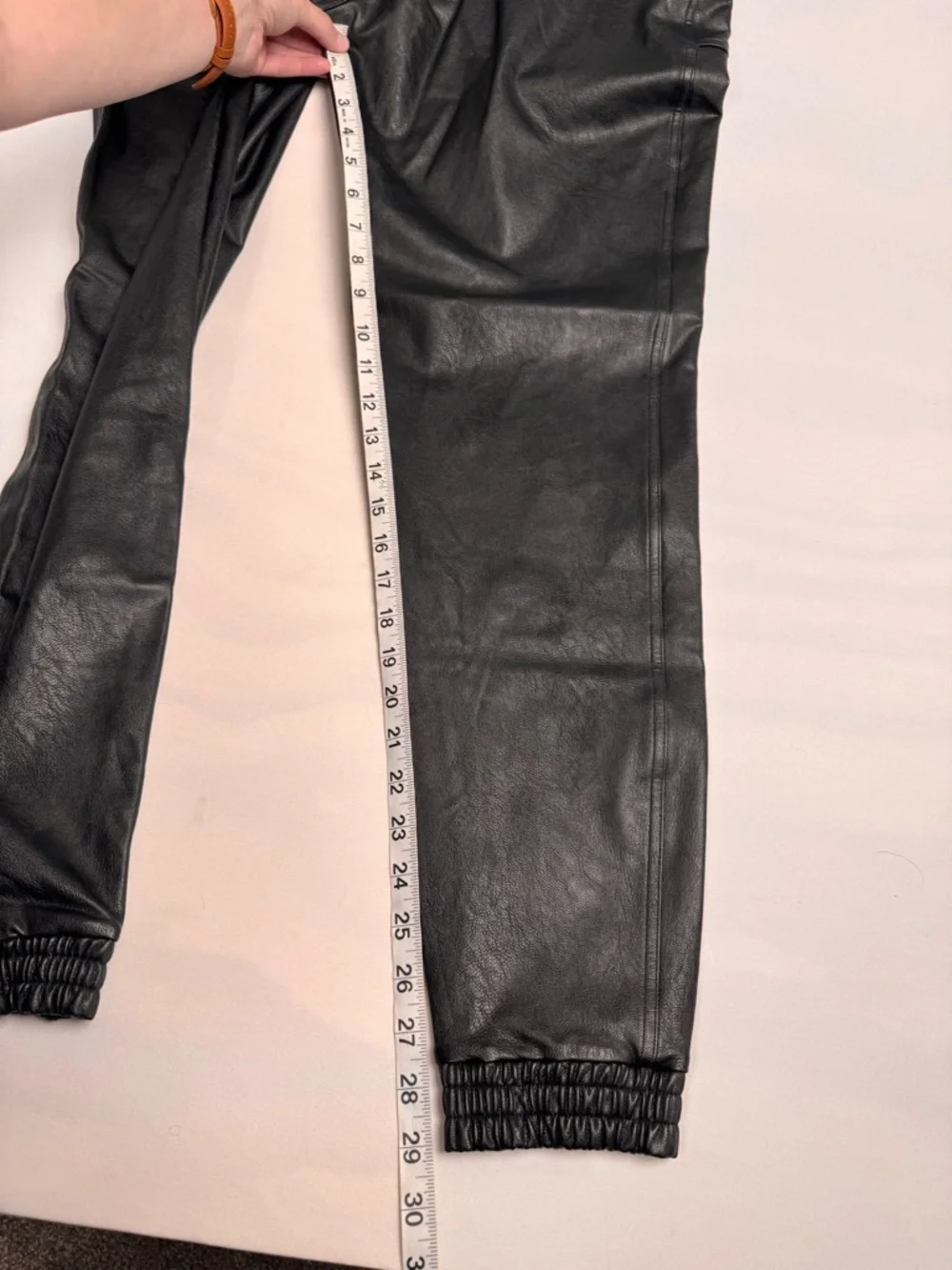 NWT SPANX Faux Leather Like Jogger Pants Black Women’s XL Retail $148 - Picture 8 of 8